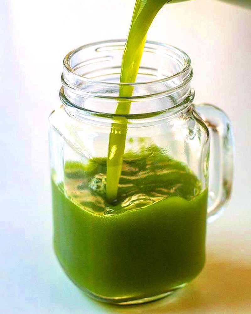 getpeerace's tweet image. Fruits and vegetables offer an amazing long list of health benefits due to their amazing p… ift.tt/1U3lkCS