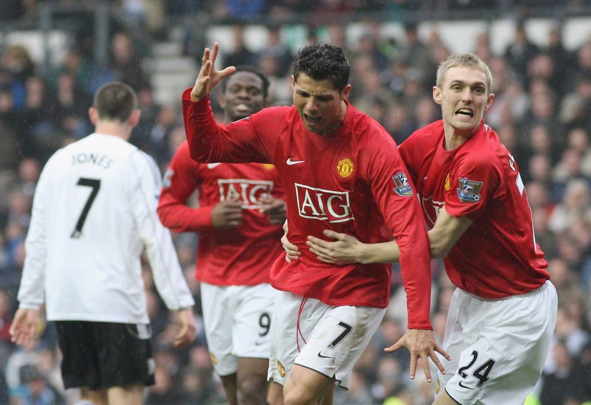 TeamCRonaldo's tweet image. ON THIS DAY:

Cristiano Ronaldo scored an invaluable winner at Derby #mufc
