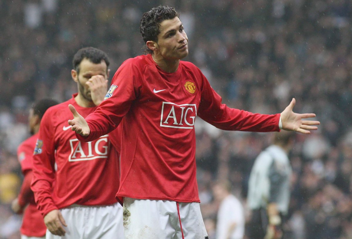TeamCRonaldo's tweet image. ON THIS DAY:

Cristiano Ronaldo scored an invaluable winner at Derby #mufc