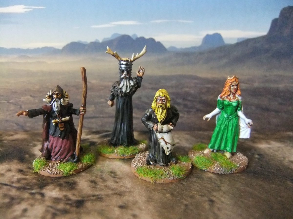 Miniatory's tweet photo. Just love this range of miniatures! #HollyGrail https://t.co/KKeVQtnIsP