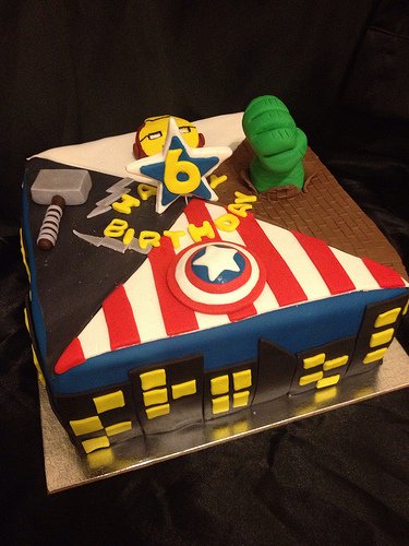Surprise your little ones on their birthdays with animated cakes from #Kravins they'll love it! #HappyBirthday #Bday