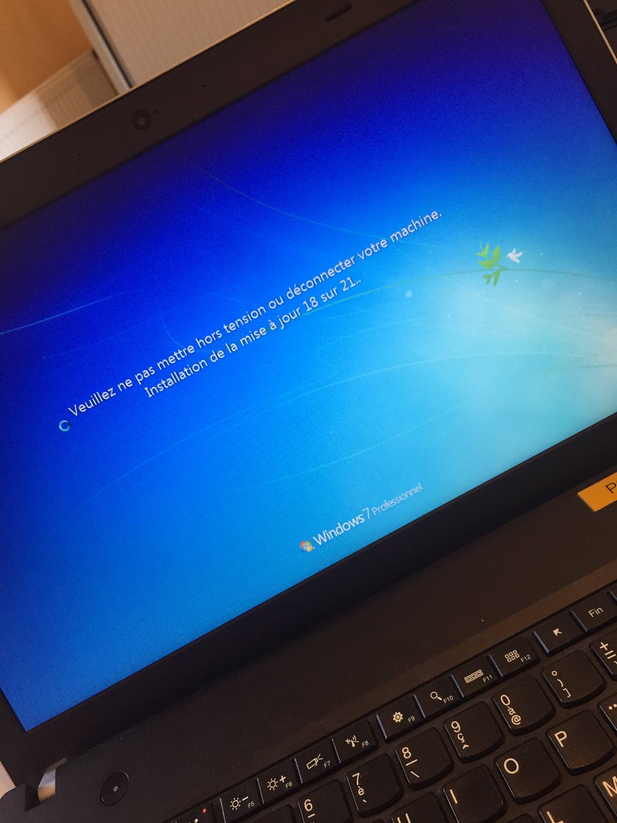 Meddy_Bo's tweet image. J&apos;adore #Windows #PerteDeTemps
