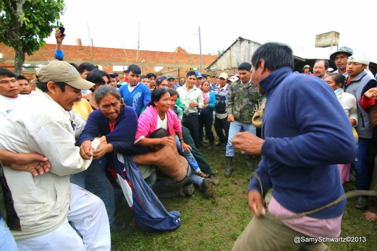 samyschwartz's tweet photo. Evo puede recibir chicotazos, según la justicia indígena https://t.co/RsZDfyFEB6 @AndrsGomezV @SDoriaMedina @ejutv https://t.co/62j9vI9gv0