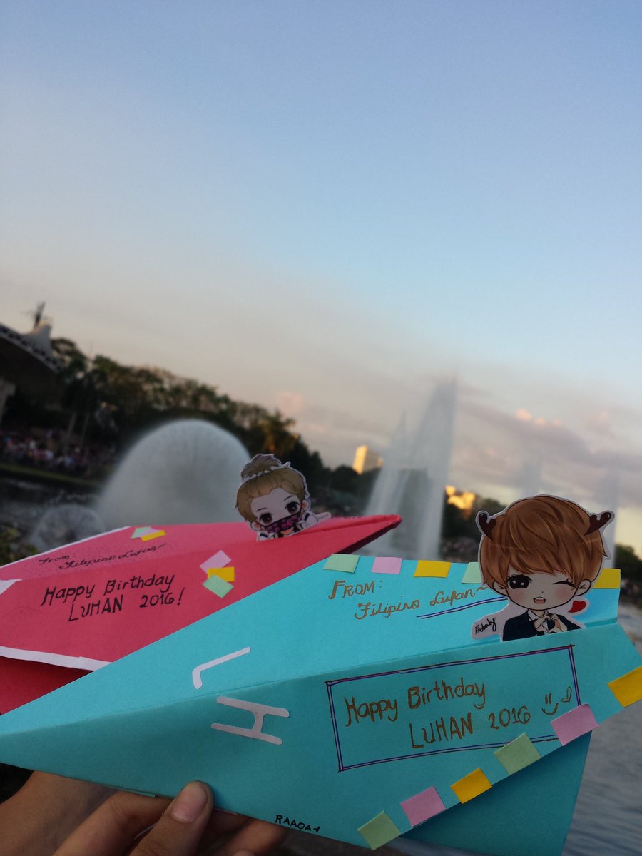heyjeongcheol's tweet photo. #TravelWithLuhan #LuhanPhilippines currently sending our vid to @luking0420 ~ yaayyyyyy https://t.co/SfrADC7vW6