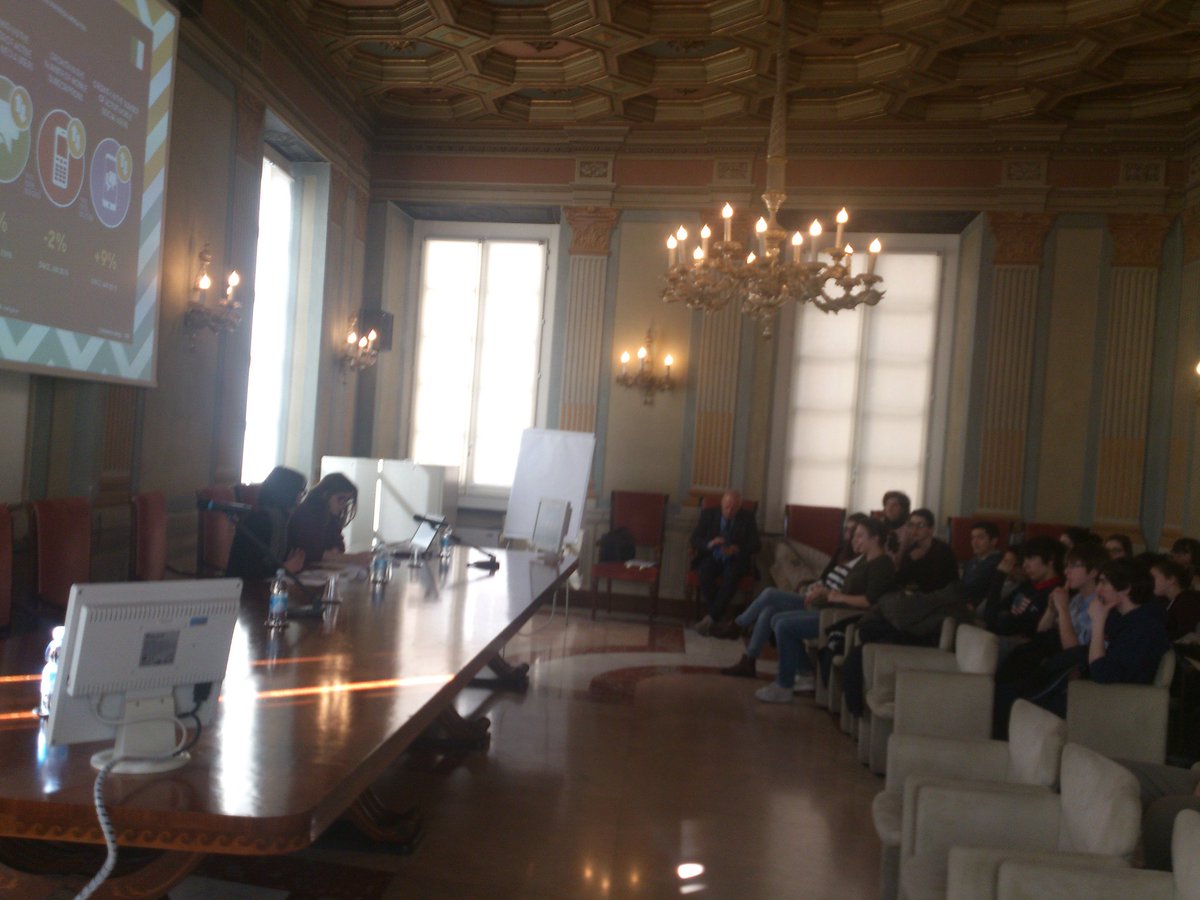 CCIAARIVLIG's tweet photo. Liguria Orienta #eccedigit ##cciaasv https://t.co/aM1cgqPewj