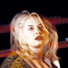 HET_Radio3's tweet photo. Compositora, cantante y productora @MusicLapsley y su precoz carrera musical en #RefugioApolo @radio3_rne https://t.co/g5aIyKCSBH