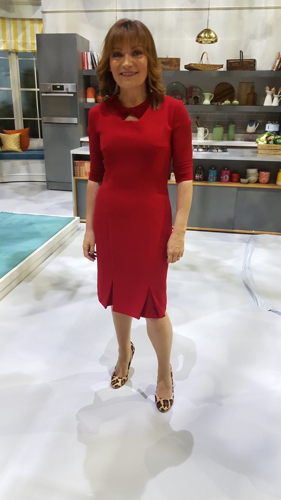Lorraine on Twitter: "A red dress wouldn't be complete without leopard