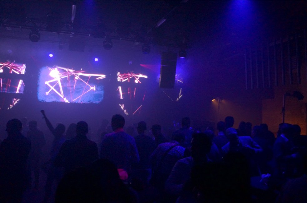 Thank you for a wonderful night, lighting friends! See you at our booth today? #LB16 #wearedeltalight