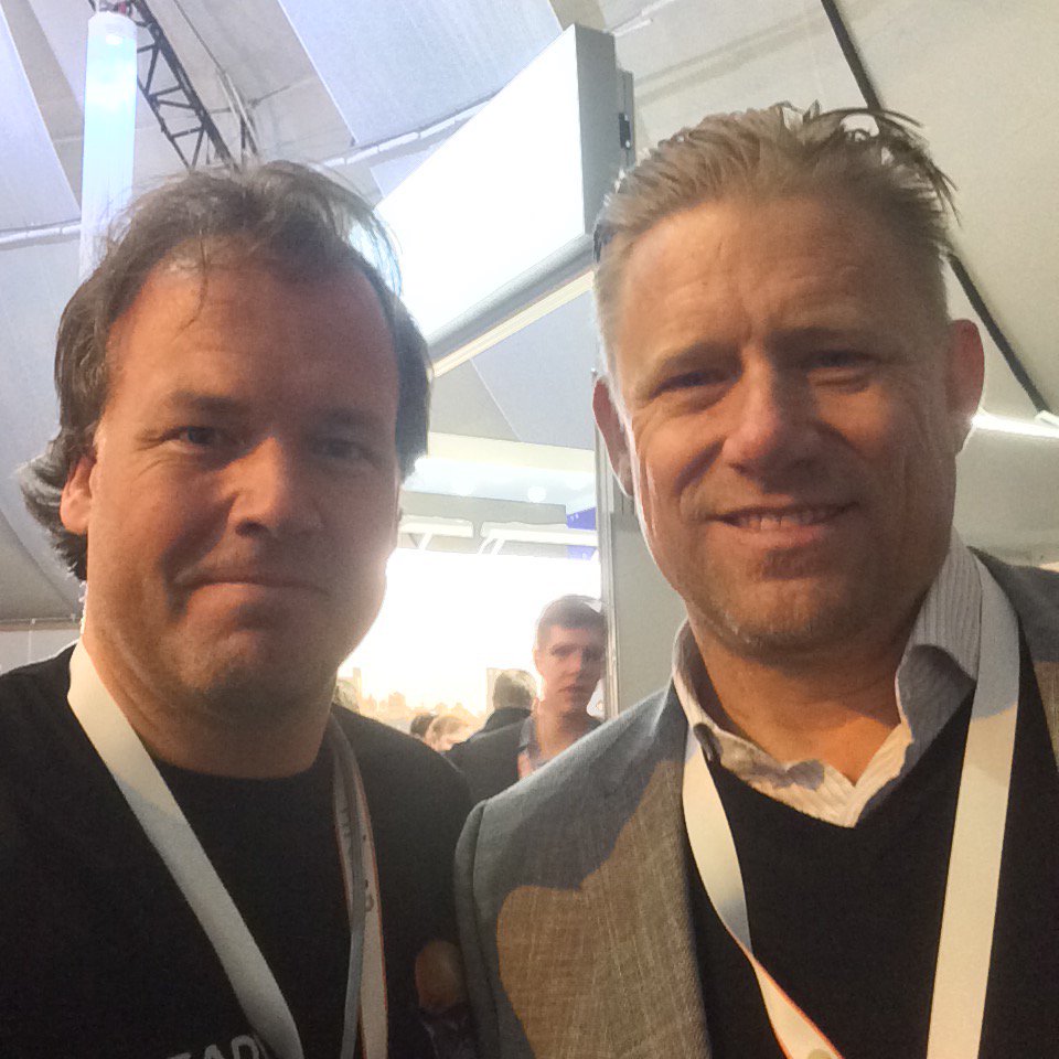 rob_timothy's tweet photo. Bumped into @ManUtd legend Peter Schmeichel @WHD_global #anywhereization https://t.co/vLk5z8EA7W