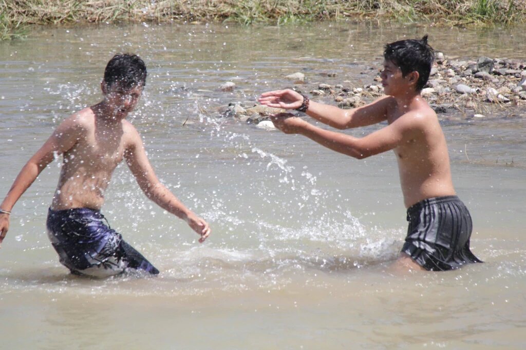 Jeki Udin <a href="/difaryansyah/">DIFA</a> <a href="/AjilDitto_08/">Ajil</a>