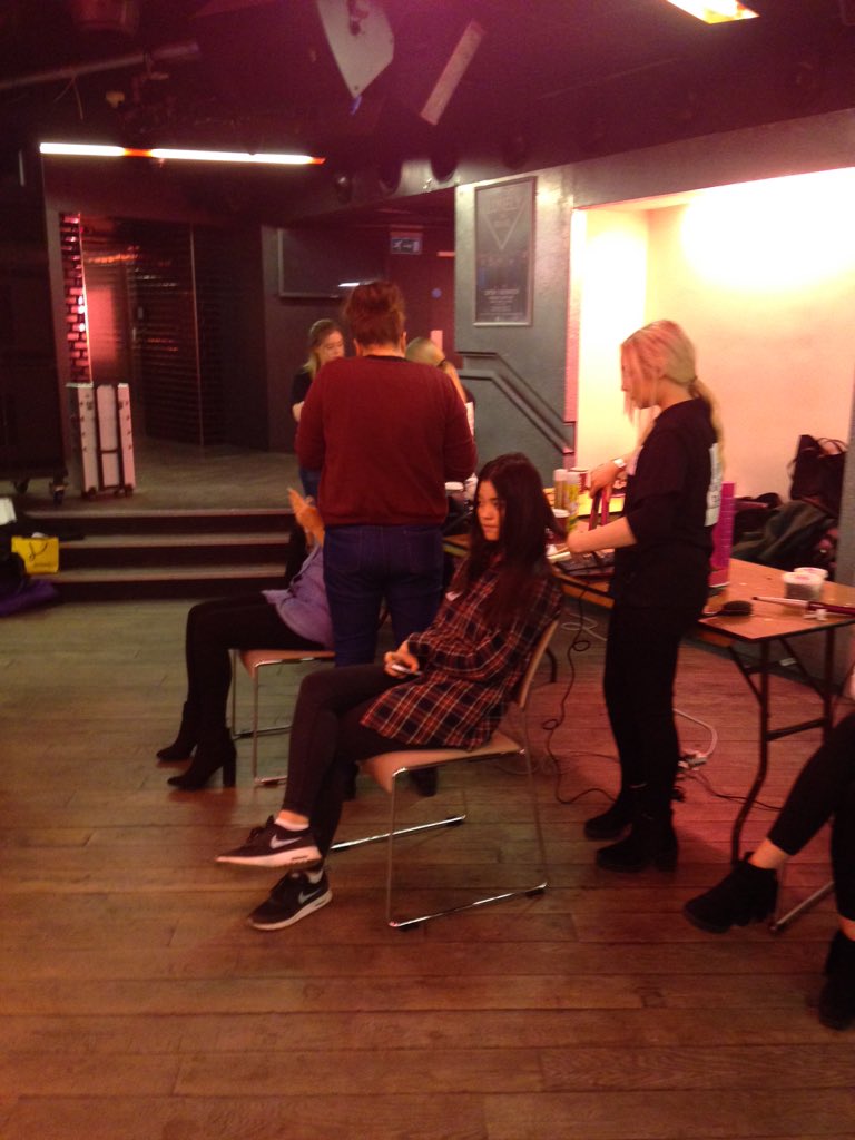 retail_abc's tweet photo. Hair and make up starts early https://t.co/BHcC1JlC8s