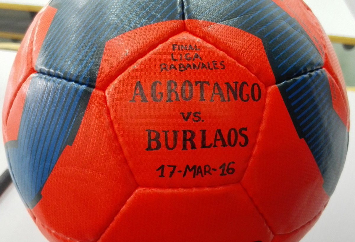 liga_rabanales's tweet photo. Ya está listo el balón para la Final de Liga Rabanales. https://t.co/SH5pouUDNQ
