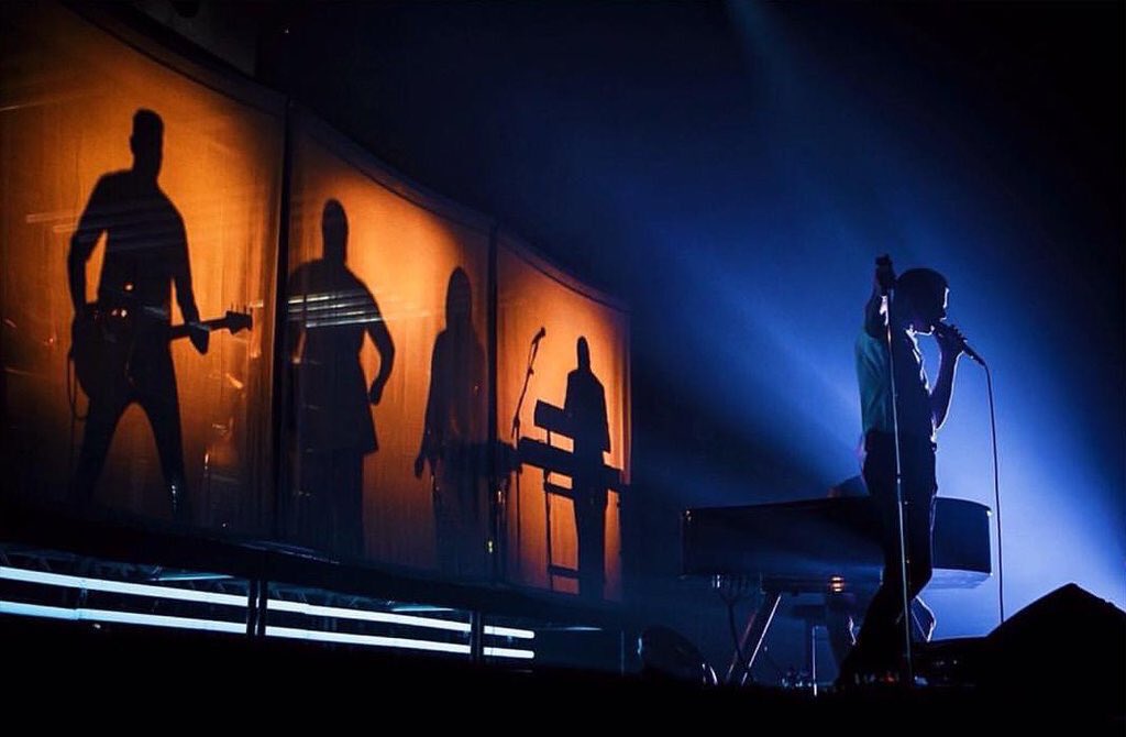 theohurts's tweet photo. Warsaw! Polska! Kocham Was! #SurrenderTour https://t.co/2pBNV9YxBW