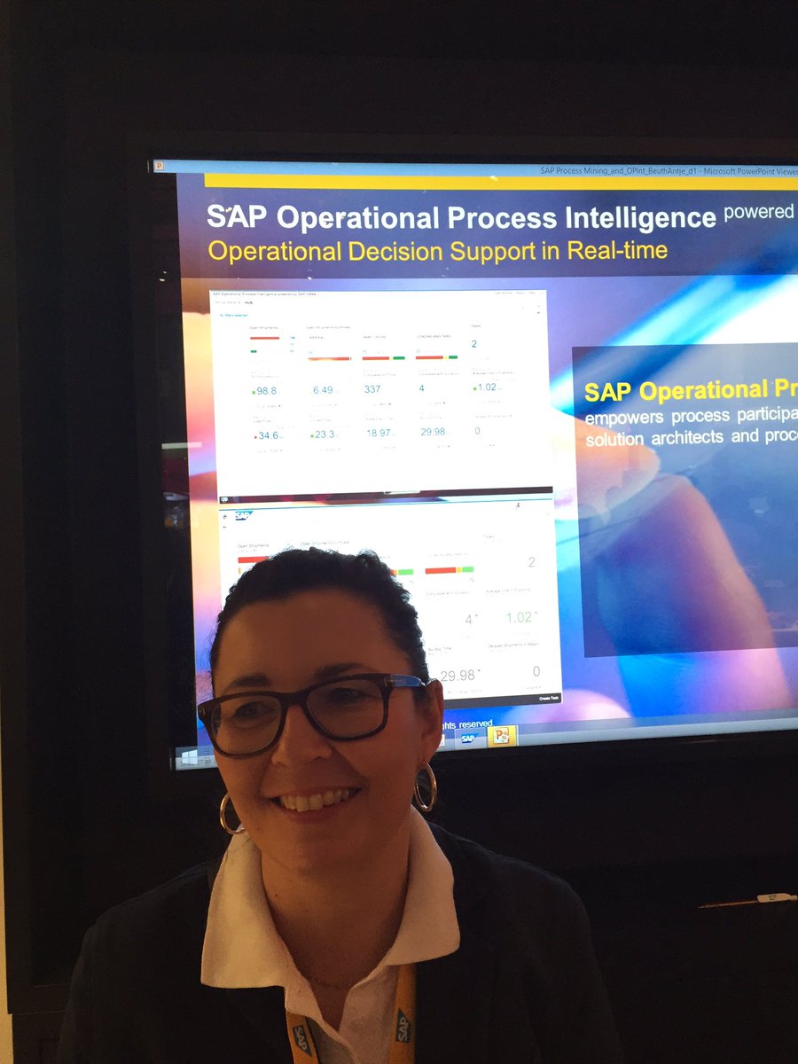 kaifetzer's tweet photo. #CeBIT #sap Meet Antje Beuth in Hall 4 @SAP https://t.co/7DK1UpQRfc