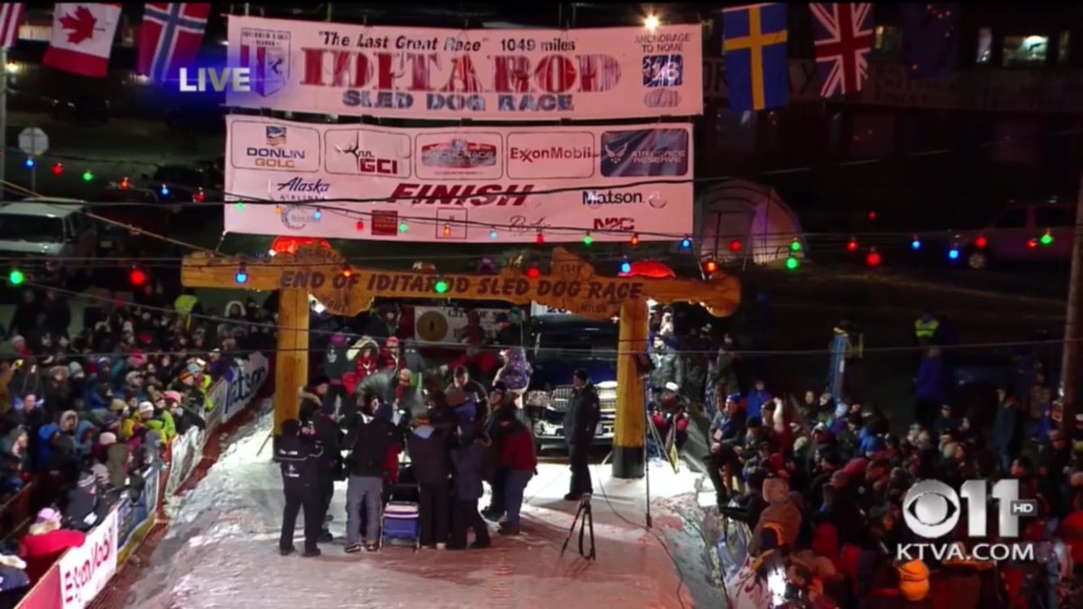 1BatSTM's tweet image. Congrats, @DallasSeavey, for winning the 44th Iditarod! R 1st graders @stmsaints have been cheering u on from day 1!