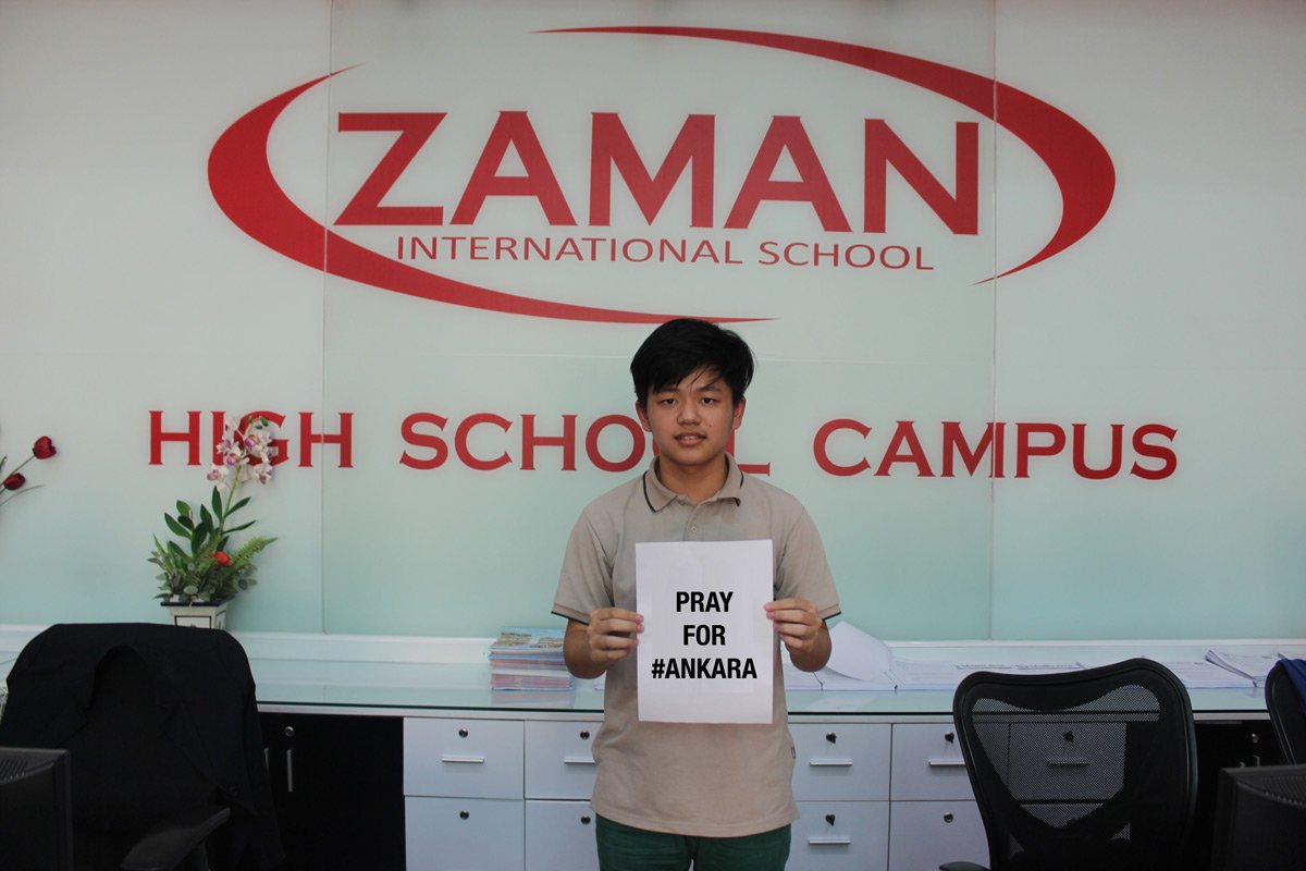 intFLC's tweet photo. Cambodian students send condolences to Turkey after terror attack in #Ankara.
#PrayForAnkara #Cambodia #Kamboçya https://t.co/UQvgQTj10U