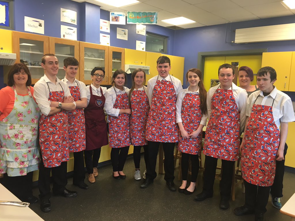 JackieBart7's tweet photo. Looking forward to our GCSE Hospitality menu today! @stpiusxcollege #stpatricksdaymenu https://t.co/O7LHFK0AGi