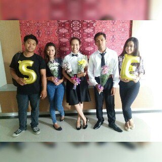 Selamat ya poyok sama milla, at lantai II fakl ekonomi univ warmadewa dps.