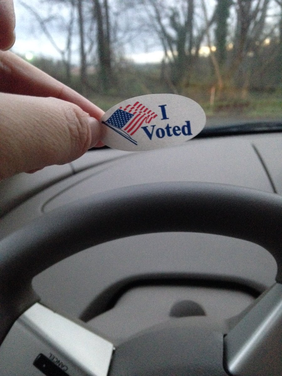sharon_freeman5's tweet photo. Don't forget to vote #PrivilegeAndResponsibility https://t.co/V3VPPDsqFf