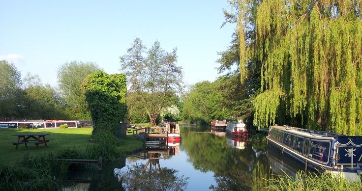 Nearby #Essex account worth following: <a href="/Harlow_News/">HARLOW</a> #Harlow