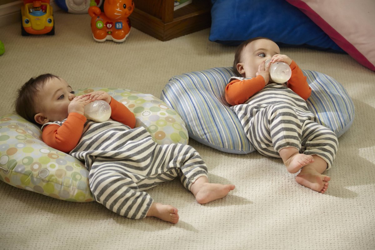 RT to #win a bottle of Dettol Anti-bacterial Surface Cleanser! youtube.com/watch?v=1wlUva… T&amp;Cs apply. #GetTheWorldReady