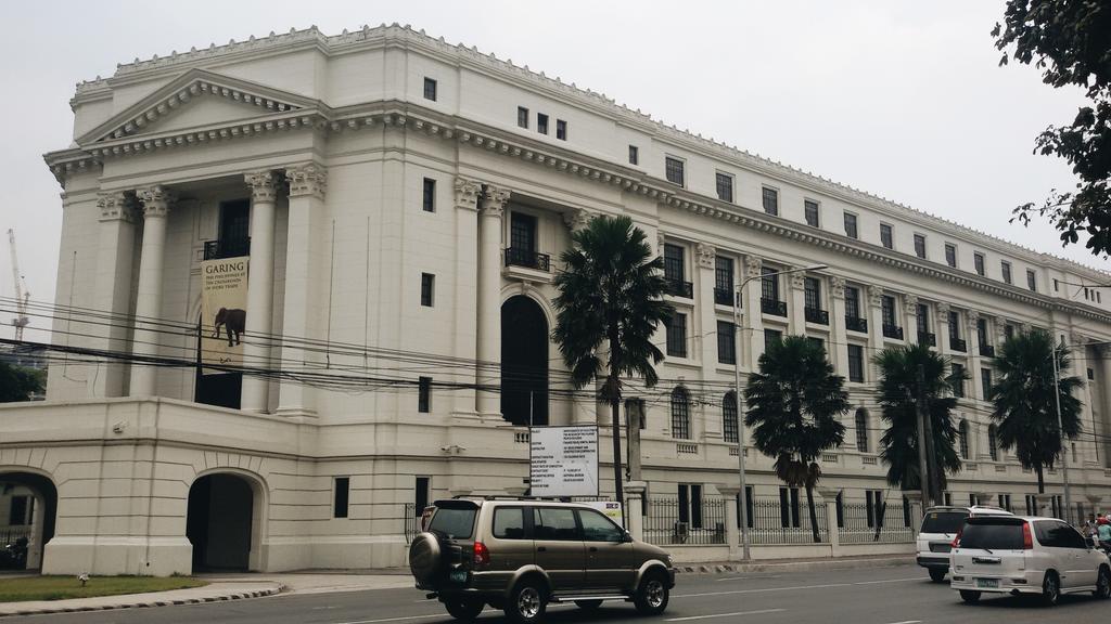 _Fittania_'s tweet photo. Visited The National Museum today! It's really big.  #getlost113 #30paspor #30paspor2016 @Rhenald_Kasali https://t.co/pLOYCfVxHl