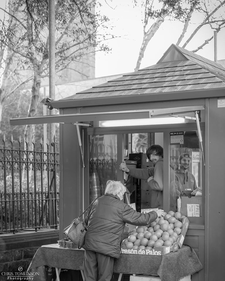 A photo of everyday life. Simplicity at its finest with @HarrisFruits. 
#CardiffPhotography #supportlocal #Cardiff