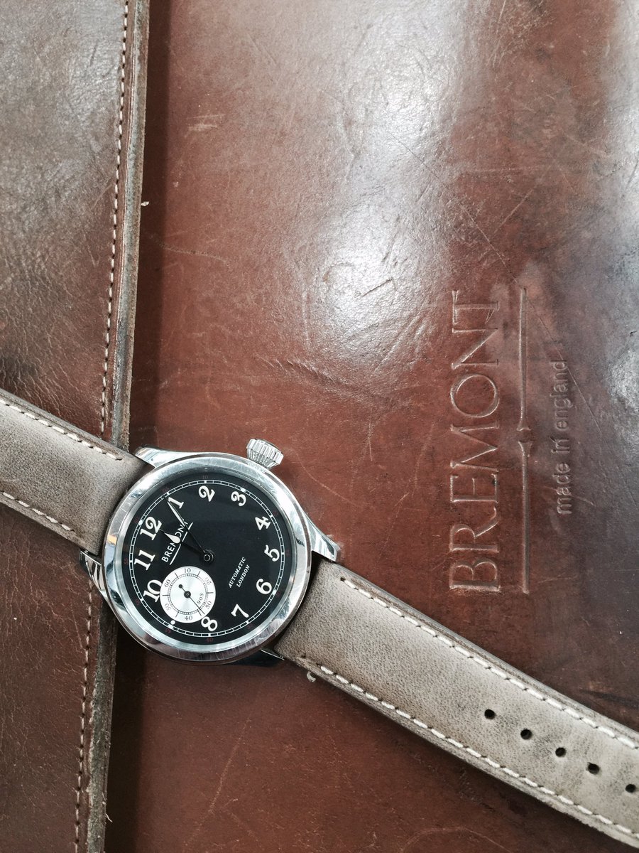 GilesEnglish's tweet photo. @Bremont on our way to #baselworld #Baselworld2016 always like to get on an aeroplane with a bit of the #wrightflyer https://t.co/sCAkAvMcJd