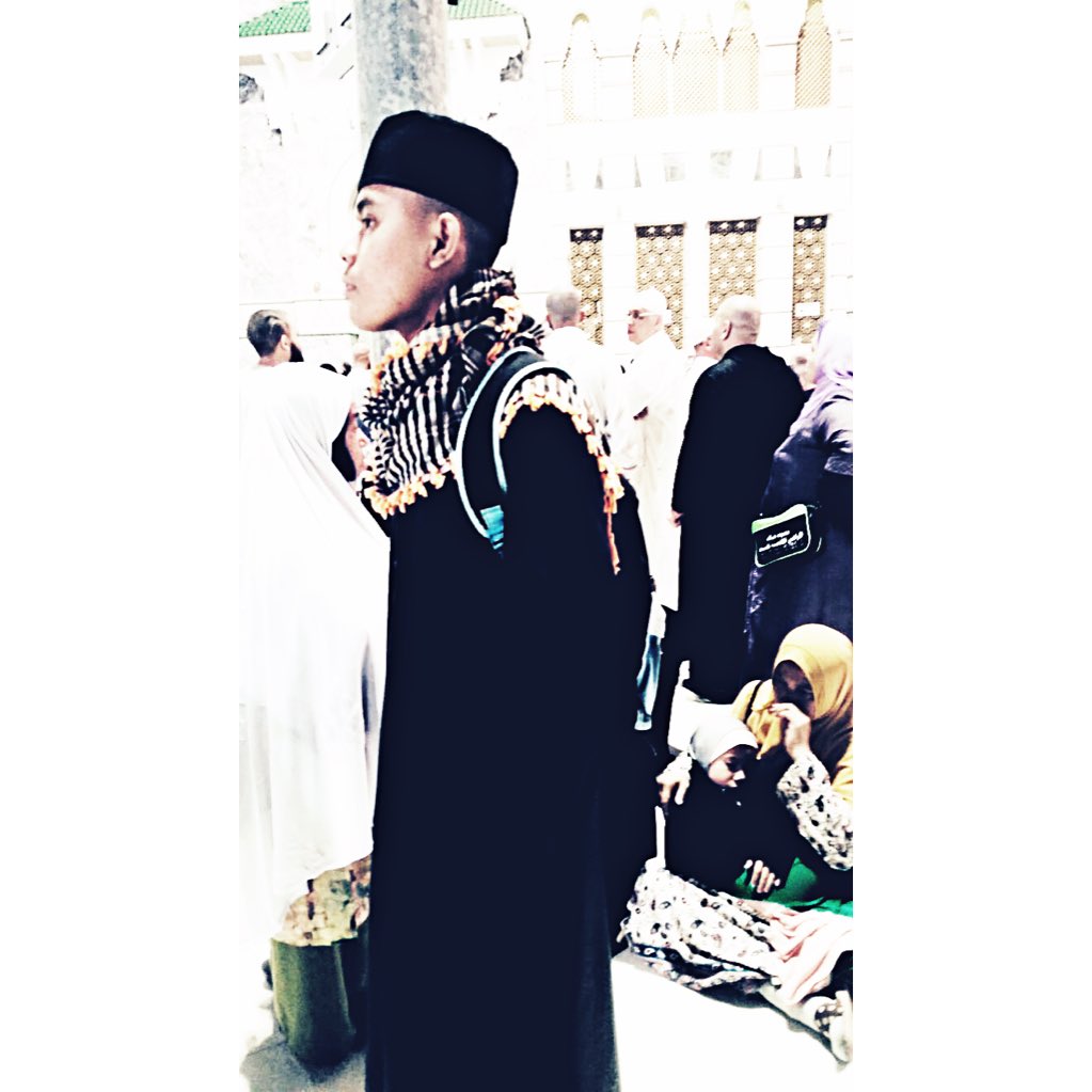 datolekir tweet picture