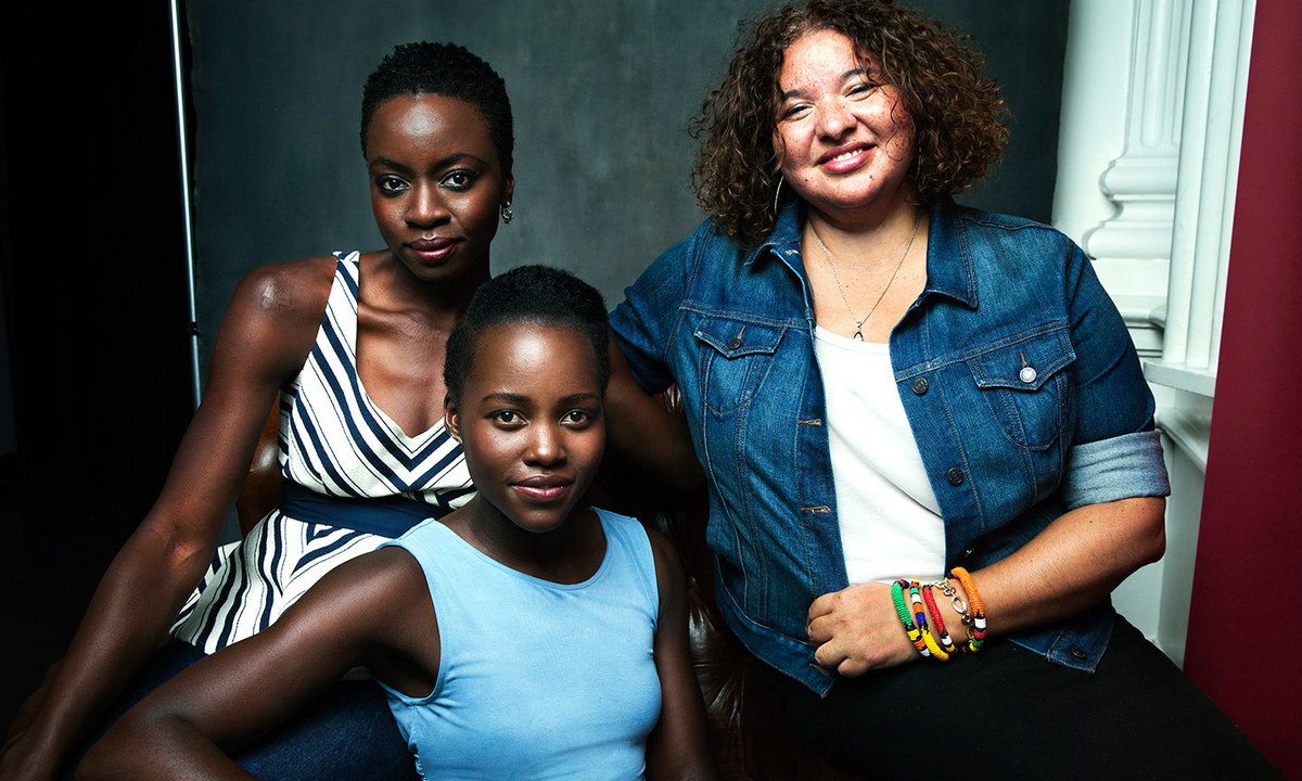 VanityFair's tweet photo. Danai Gurira: “I’m standing on the shoulders of others who broke barriers” https://t.co/2dPKklDlgg https://t.co/dTs8lwXdZt