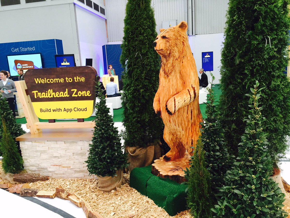 Paulinedfr's tweet photo. #Trailheadzone #SalesforceTour you did not disapoint @cebit - Amazingly run by @ColineMorel ! Come &amp; see us ! https://t.co/anK16lCRpL
