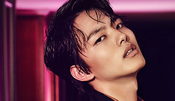 tessieroo's tweet photo. Yeo Jin Goo Is a [Grown] Man of the Night for W Korea https://t.co/HjP36fNSGS https://t.co/iW25A8n8QU