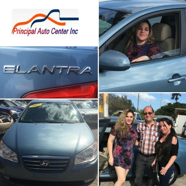 principalautoc's tweet photo. #Hiunday Elantra vendido ¡La mejor publicidad es la que hacen nuestros clientes satisfechos! #PrincipalAutoCenter https://t.co/gqKLxhvQio