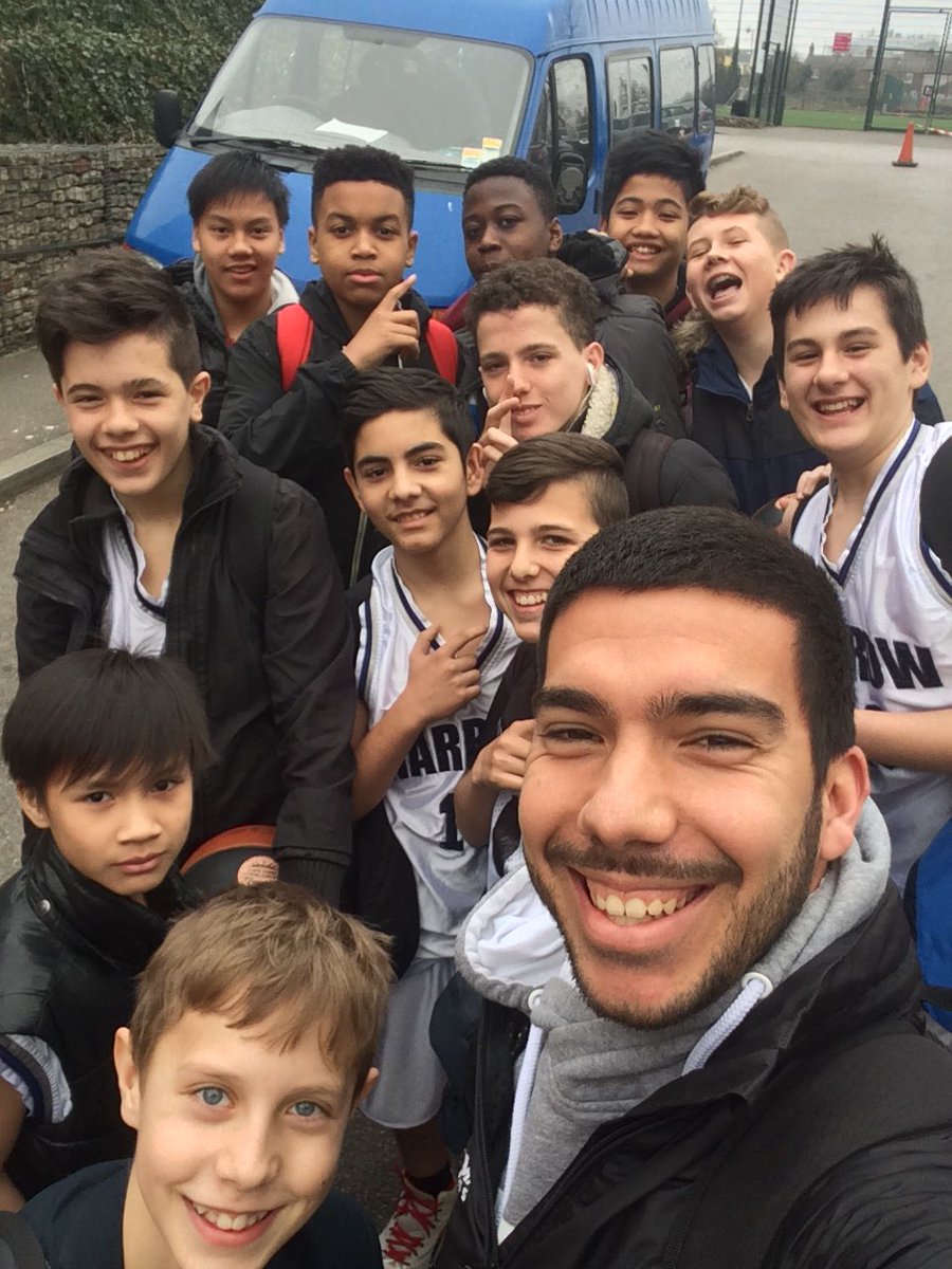 CoachLGoncalves's tweet photo. Great day with these guys @_SchoolGames! #proud2be @HHSWeb @HHSWeb_PE !
#longtermsuccess #learningbasketball #LYG https://t.co/1Y20mP8tcQ