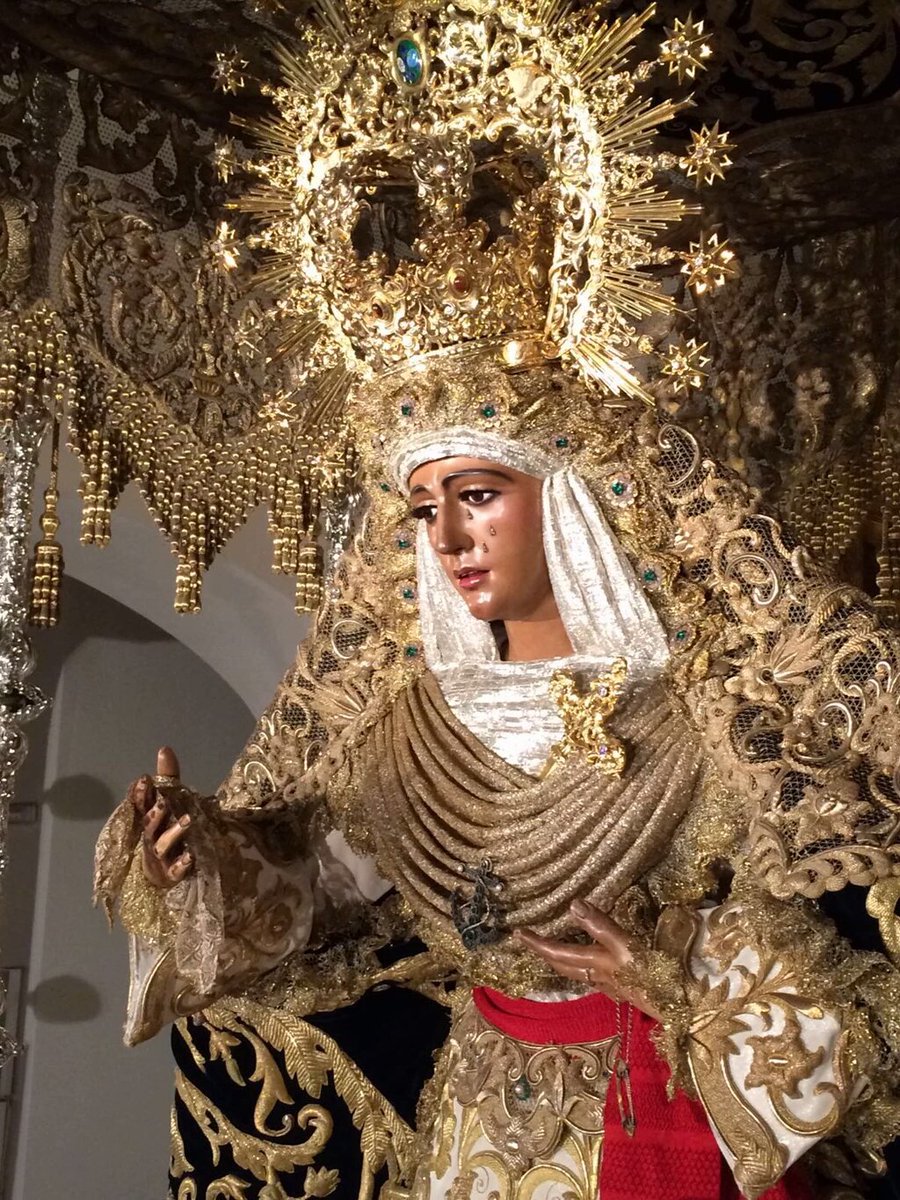 Ya se encuentra la <a href="/EspDeTriana/">Esperanza de Triana</a> en su paso de palio, a sólo 10 días para la Madrugada

📷 <a href="/GJ_EsperanzadT/">Juventud de la Esperanza</a>