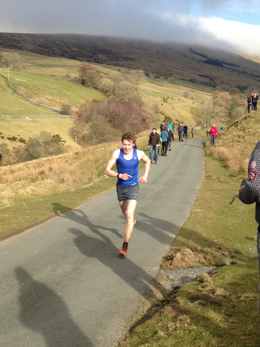 SedberghRunning's tweet photo. Johnny Campbell breaks the 1993 Wilson run record #amazing #legend https://t.co/EqMlqHblah