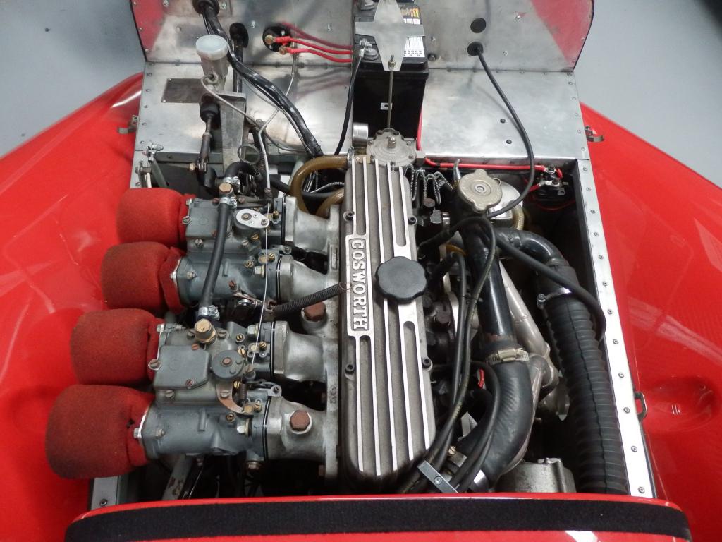 HoistHanger's tweet image. #madetodrive #lightweight #super7 Love these short films from @Petrolicious youtu.be/M0lsIPKXVA0