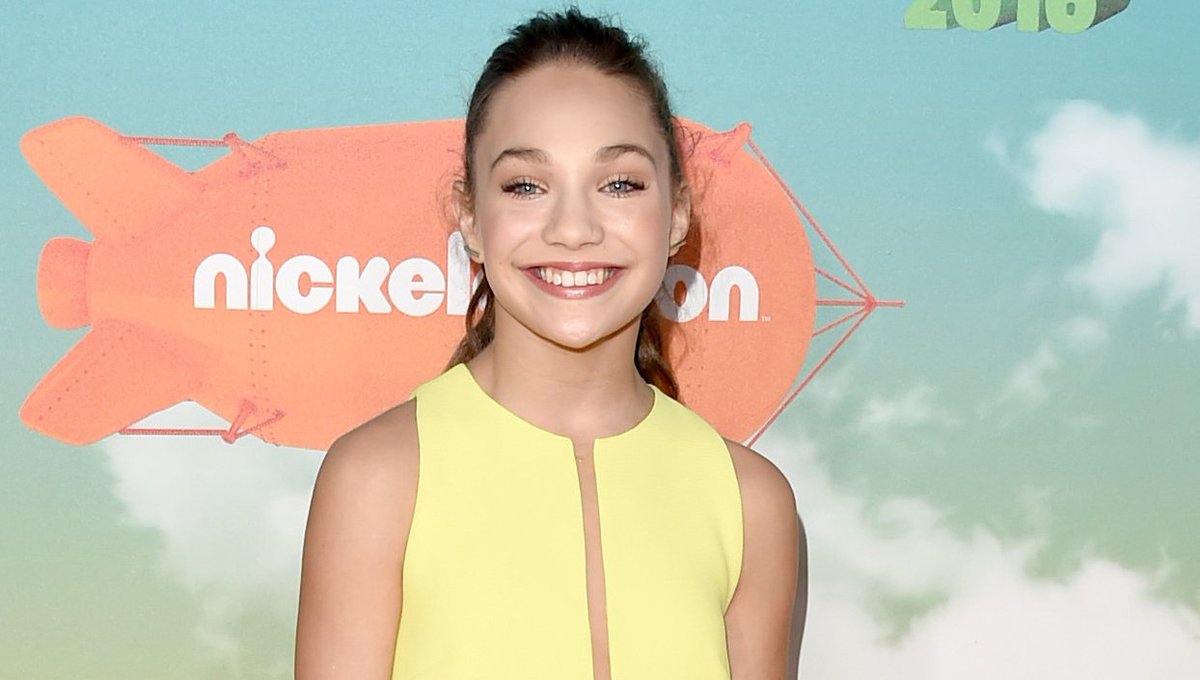 justjaredjr's tweet photo. Maddie Ziegler is dishing on her #SYTYCDnextgen gig! https://t.co/3mJoqSZmyz https://t.co/f9UL1ZWTtO