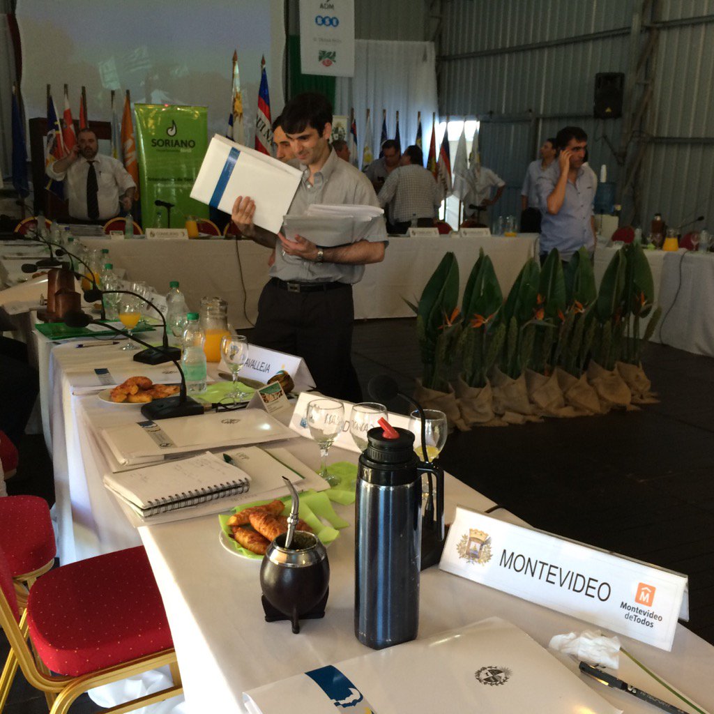 Lentamente se apronta todo para el inicio del Congreso Nacional de Intendentes. #ElObservadorenExpoactiva