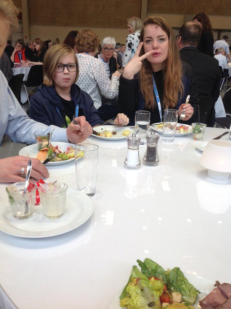 Bornejournalist's tweet photo. #laerfest216 #toolcamp #bornejournalist15 #børnejournalist #capitalofchildren https://t.co/k7aBg3AtYt