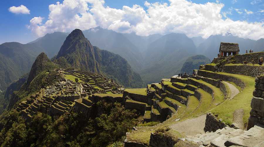 MDannoG's tweet photo. Un petit #café #ElMango avec une telle vue... voici ma destination de rêve.
#coffeelovers #PeruLover #CafeRoadtrip https://t.co/ZNtZ7GQBcZ