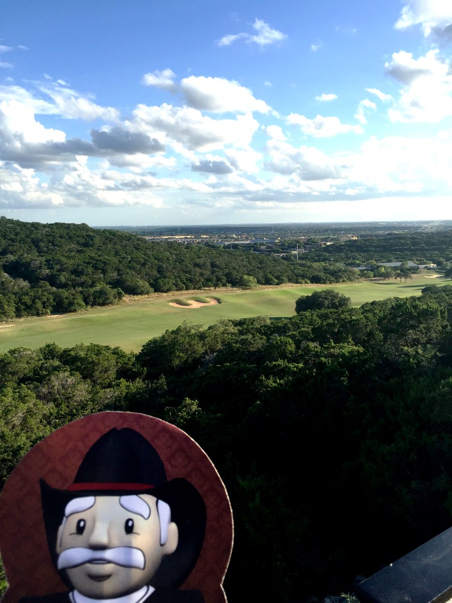 DB Credit wants to know who's going to show up &amp; show out on this PGA course for the #innovations16 golf tourney?!