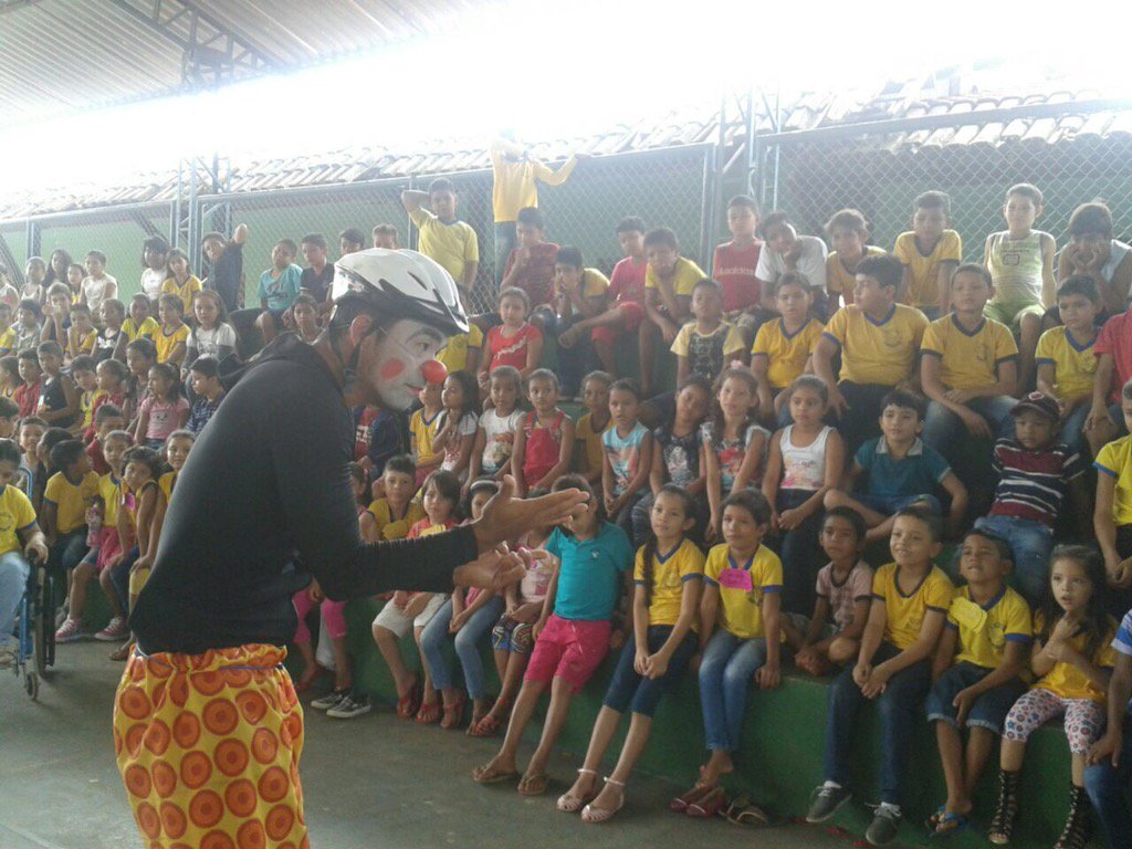 A ação visa conscientizar a criançada da importância de um trânsito mais humanizado e menos violento.