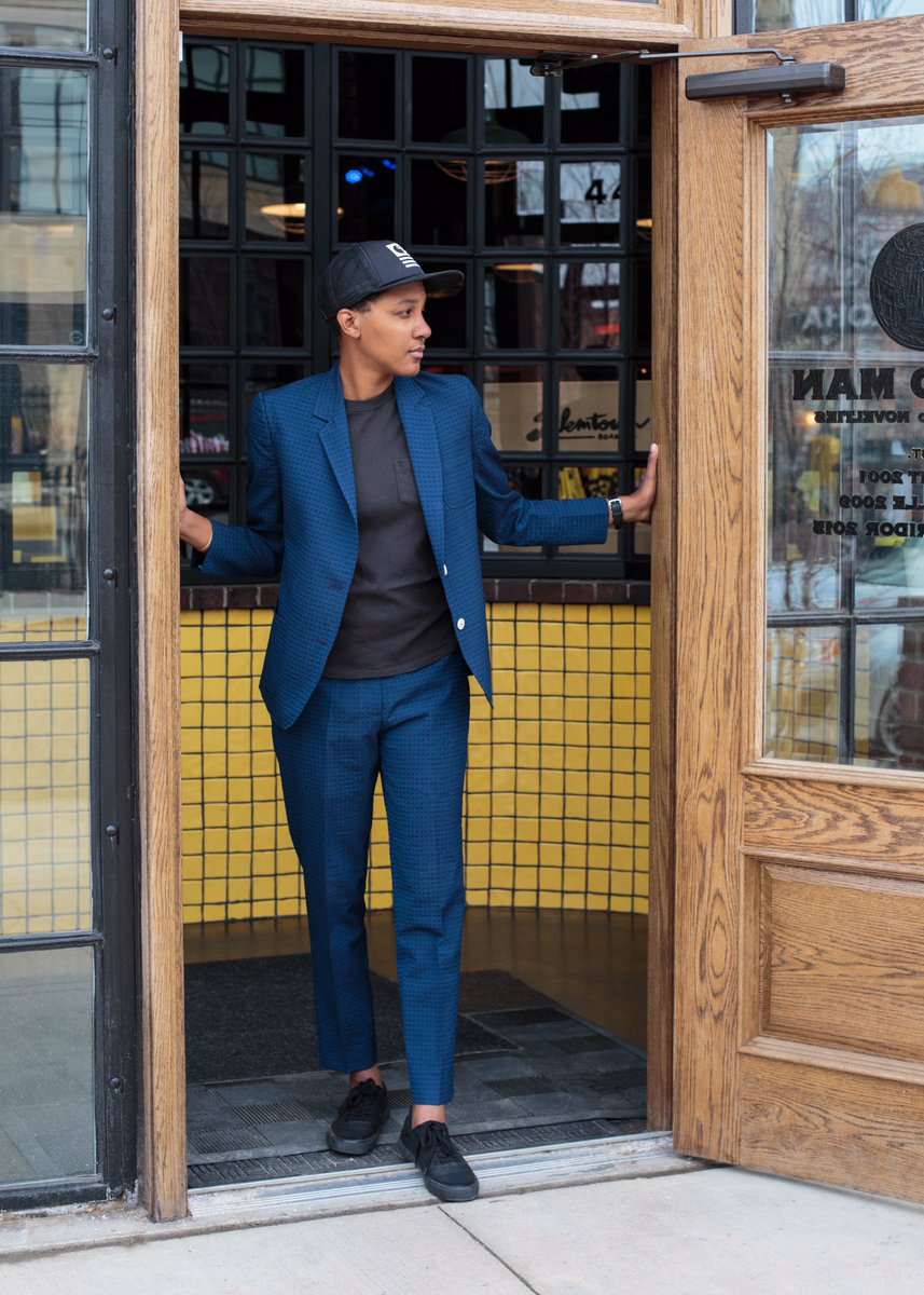 WillysDetroit's tweet photo. Tasha, $traight nailing it in @BrooklynTailors, @Levis vintage tee and @CarharttWIP hat. https://t.co/WVVjfsqgk9