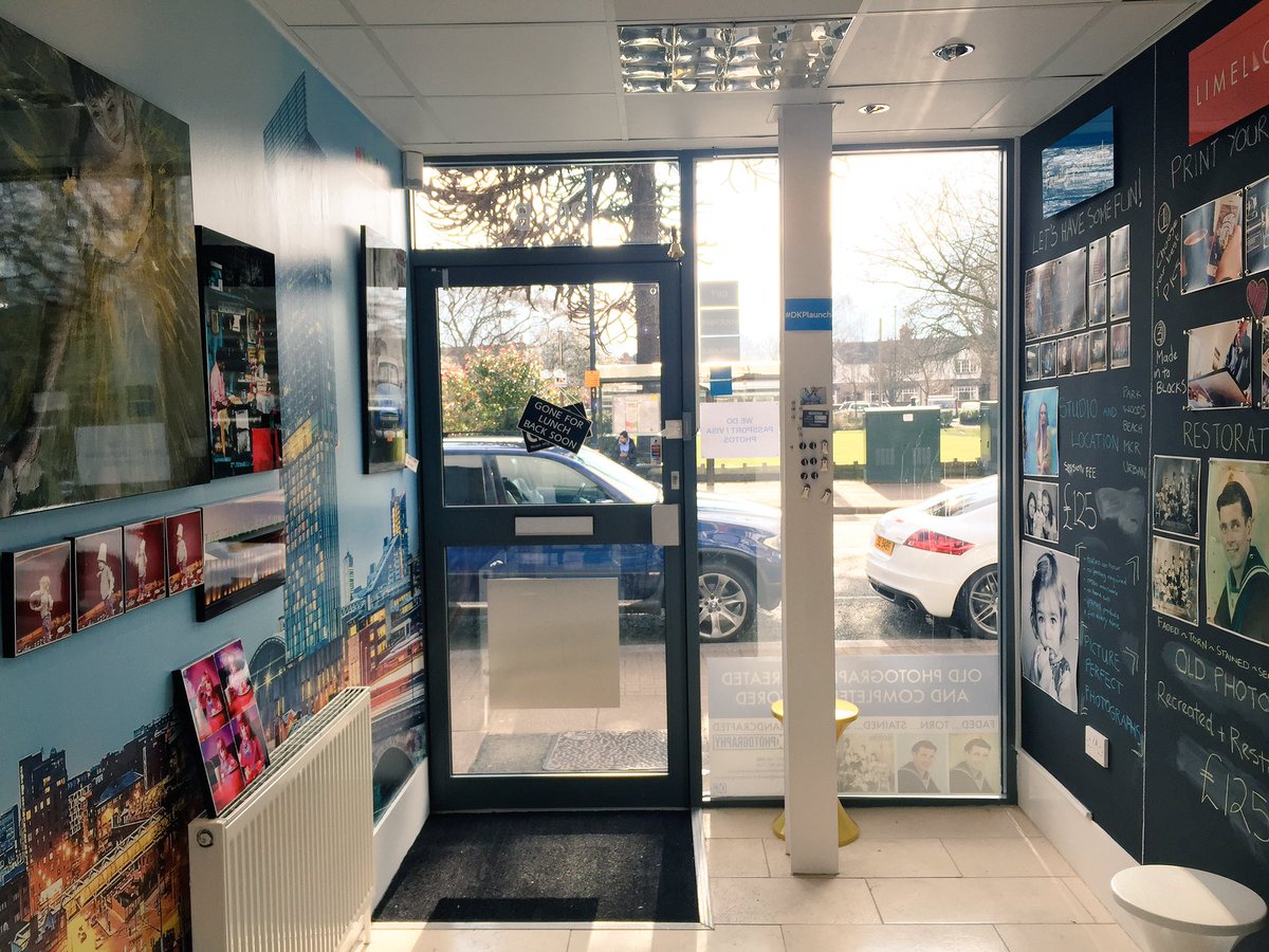 danielkilloran's tweet image. Our first tweet of the year 🙈! Better late than never! Come visit our high street shop in #hale #photography