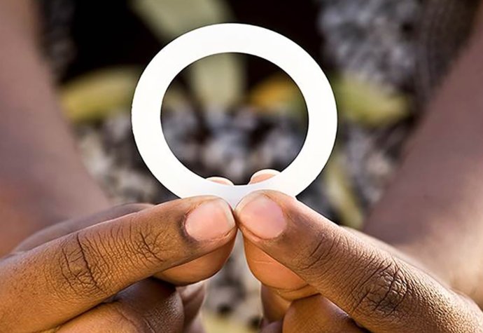 WomenintheWorld's tweet photo. U.S. government will pay for tests of HIV-blocking ring for women: https://t.co/o8hgFDxjtz https://t.co/vLemyrD1Jr
