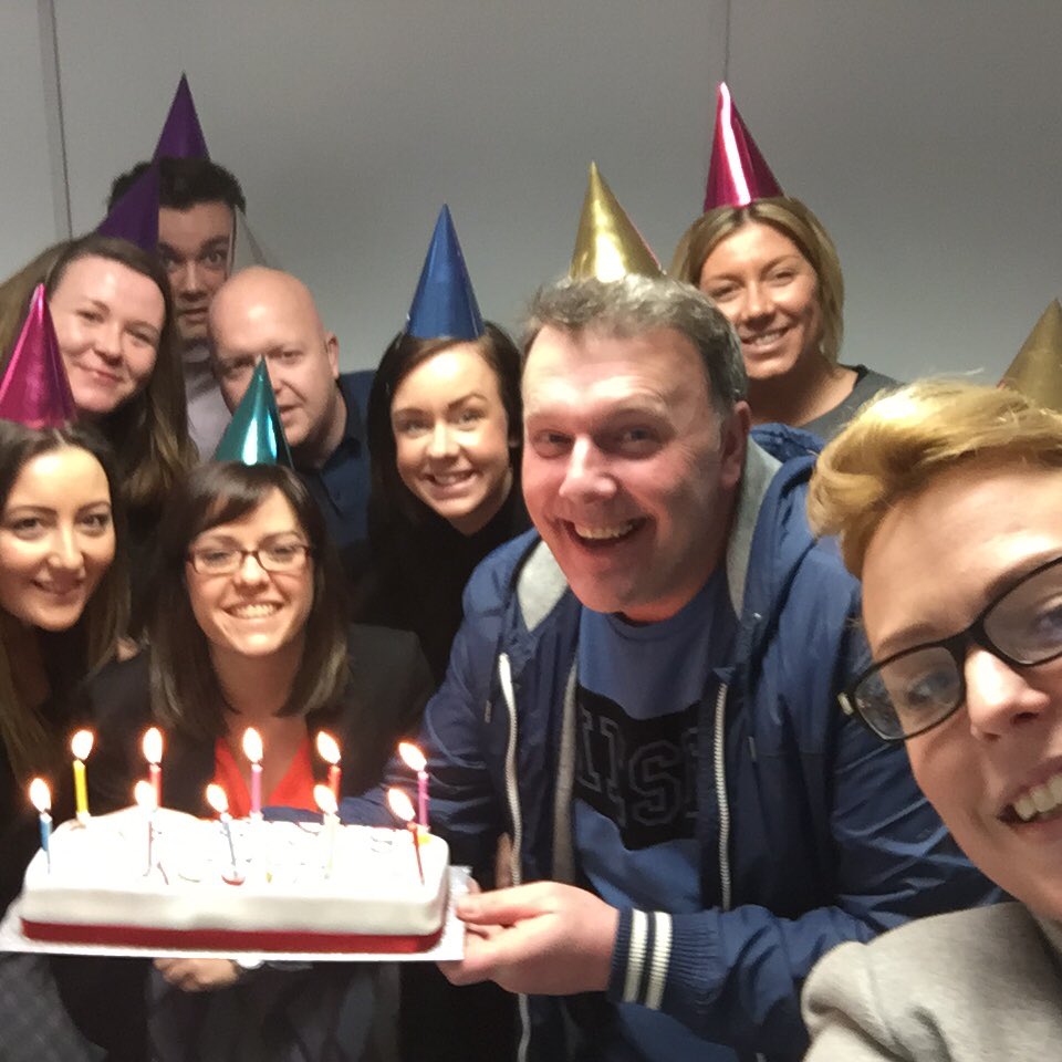Premier inn New Opening's team celebrating David's birthday in style <a href="/b11ggd/">David Robertson</a> 🎂🎈🎉🎁🎀
