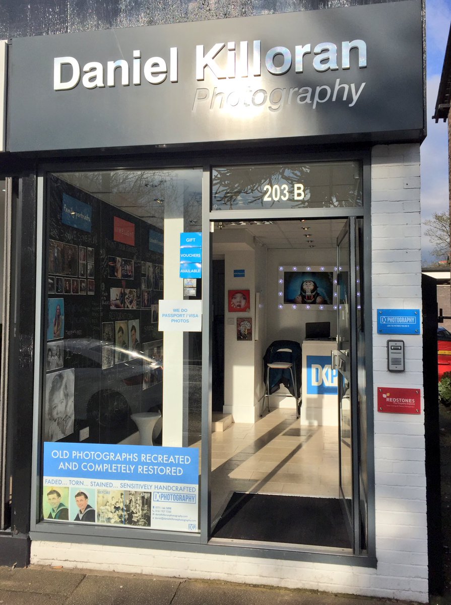 danielkilloran's tweet image. We promise the best passport picture you'll ever take! It's gotta last for 10 years after all 🙄 #hale #photography