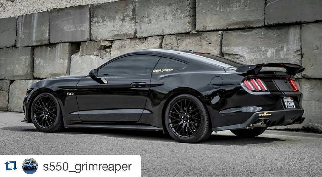 6genmustangrd's tweet photo. Love this spoiler! What brand is it? 
#taillighttuesday

#Repost @s550_grimreaper
・・・
#TLT… https://t.co/zWWJqytdfl https://t.co/X0RWZZ0Ezo
