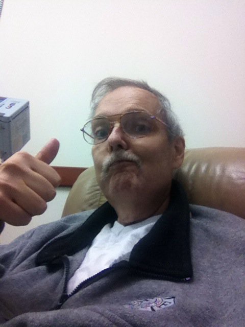 BillMeiggs's tweet photo. Chemo today in the chair ready to go https://t.co/HF9TxL0km0